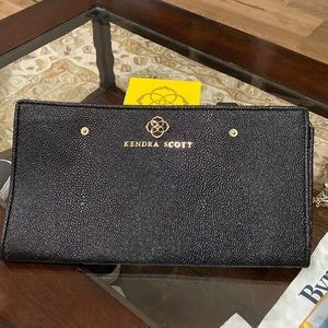 Kendra Scott jewelry holder